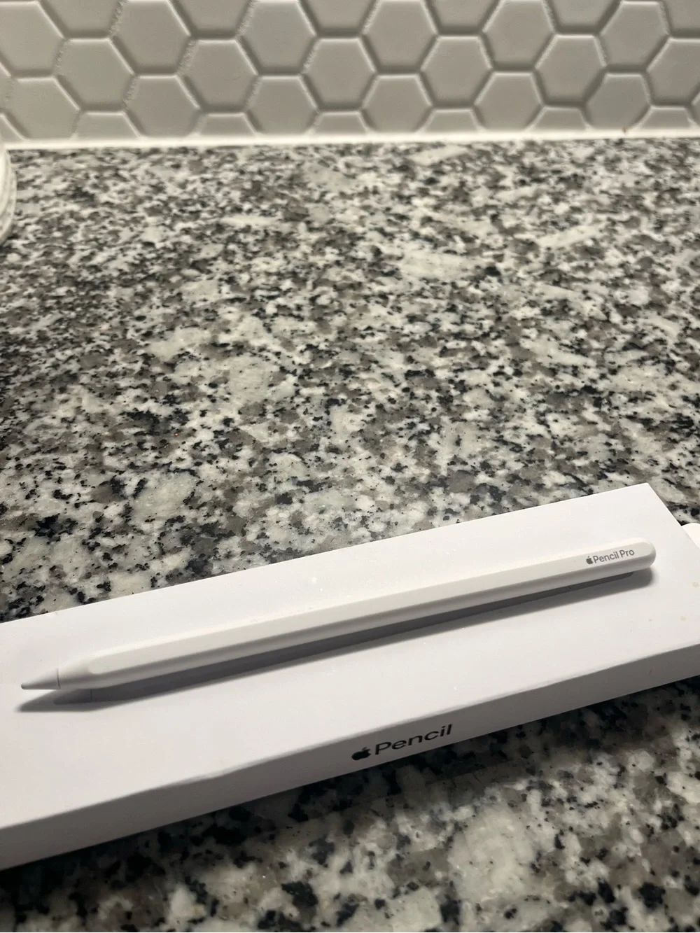 Apple Pencil Pro - White Stylus